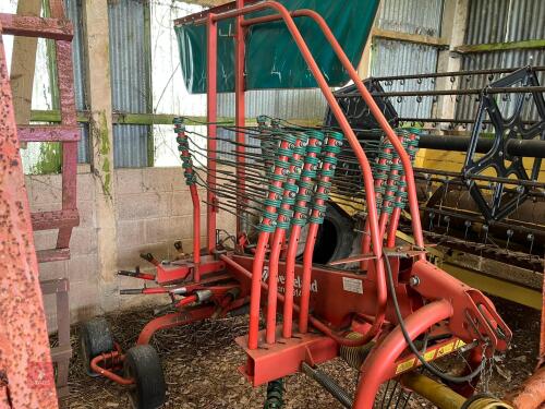 KVERNELAND 9142 SINGLE ROTOR RAKE