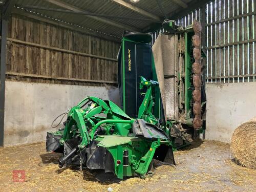 2021 SET OF JOHN DEERE TRIPLE MOWERS (13
