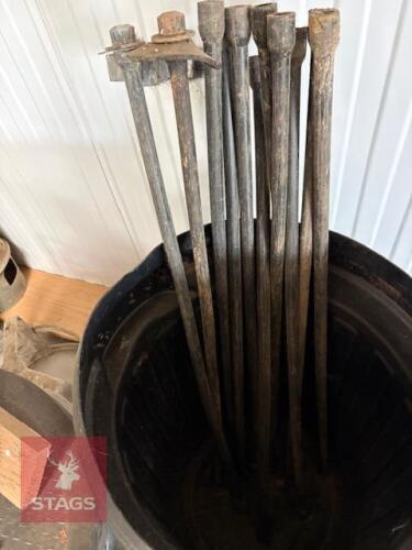 10 CHIMNEY SWEEP/DRAIN RODS
