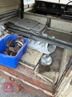1981 LAND ROVER 88'' - 4