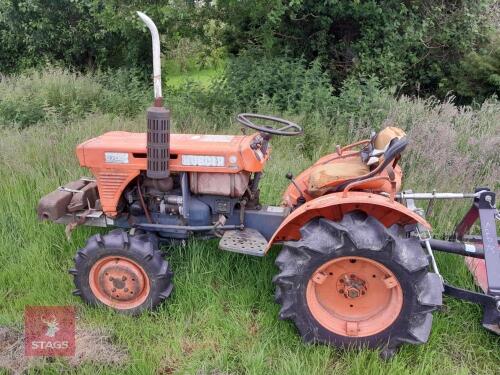 1980 KUBOTA B7001 4WD TRACTOR