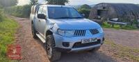 2015 MITSUBISHI L200 4WD PICKUP - 2