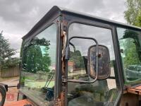 1987 CASE INTERNATIONAL 685 2WD TRACTOR - 51