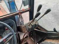 1987 CASE INTERNATIONAL 685 2WD TRACTOR - 79