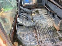 2003 CASE 31 TRACKED MINI EXCAVATOR (26) - 17