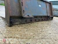 BOBCAT 773 SKIDSTEER LOADER & ATTACHMENTS - 33