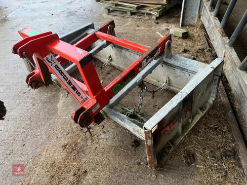 BROWNS MEGA SCRAPE YARD SCRAPER