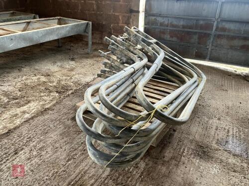 GALVANISED COW CUBICAL BARS