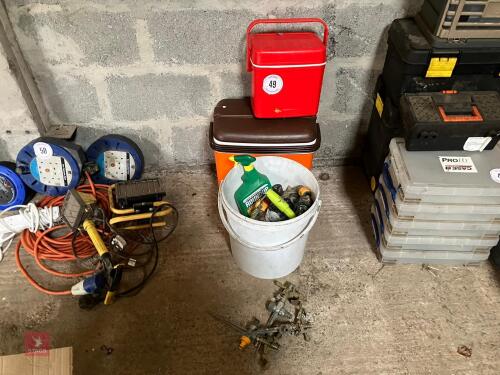 GARDEN SPRINKLERS AND COOL BOXES (49)