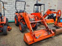 KUBOTA L1361 COMPACT TRACTOR - 2