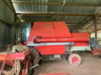 MASSEY FERGUSON 29 COMBINE - 2