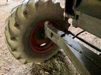 MASSEY FERGUSON 29 COMBINE - 18