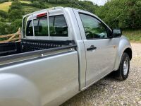 2014 ISUZU D-MAX 4WD PICK-UP TRUCK - 21