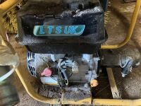 LTS UK VIBRATING CONCRETE POKER - 12