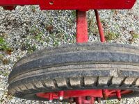 DAVID BROWN 25D 2WD TRACTOR - 13