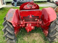 DAVID BROWN 2WD TRACTOR (S/R) - 16