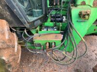 1988 JOHN DEERE 2450 4WD TRACTOR - 26