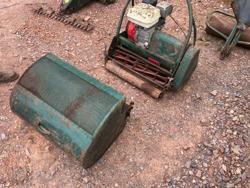 WEBB 24'' CYLINDER MOWER (S/R)
