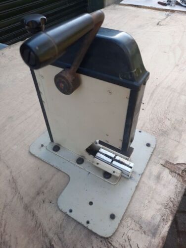 RS HAND PRESS TOOL