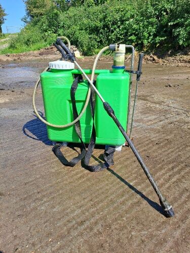 KNAPSACK SPRAYER