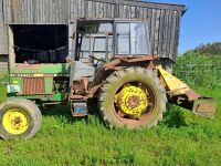 JOHN DEERE 1040 TRACTOR - 2