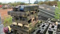 16 HERAS FENCING PANELS - 21