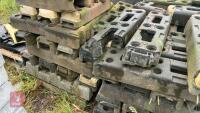 16 HERAS FENCING PANELS - 22