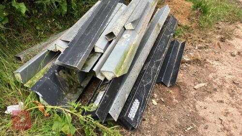 MIXED PILE OF METAL LINTELS
