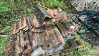 PALLET OF CLAY ROOF TILES - 8