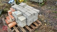 PALLET OF MIXED BRICKS - 9