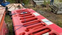 18 PLASTIC SAFETY BARRIERS - 3