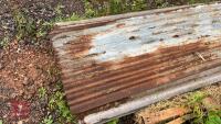 APPROX 18 GALVANISED TIN ROOF SHEETS - 2