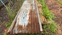 APPROX 18 GALVANISED TIN ROOF SHEETS - 6