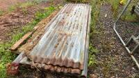 APPROX 18 GALVANISED TIN ROOF SHEETS - 7