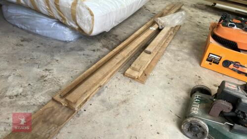 QTY OF OAK PANELS