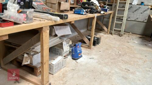 WOODEN WORK BENCH