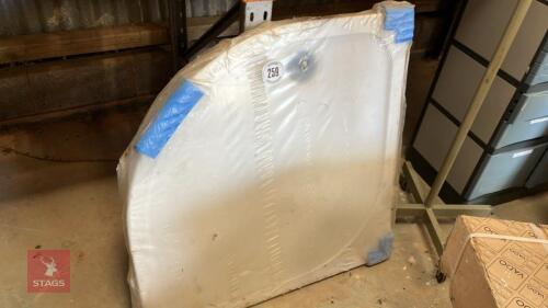 SHOWER TRAY