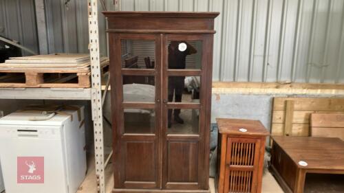 GLASS FRONTED WOODEN DISPLAY CABINET