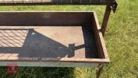 5' FREE STANDING HAYRACK
