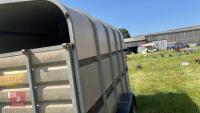 BATESON 12' LIVESTOCK TRAILER - 10