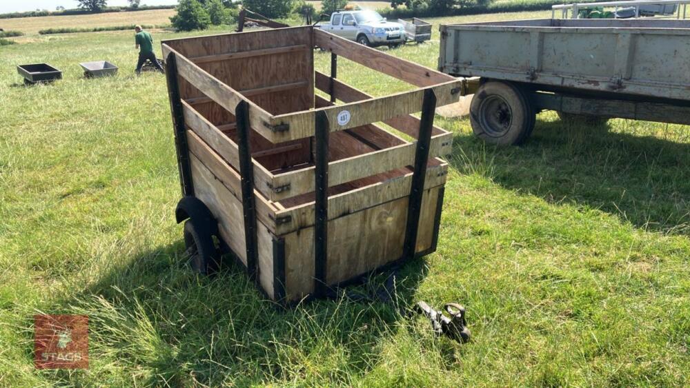 4' 10'' X 3' 8'' CAR TRAILER