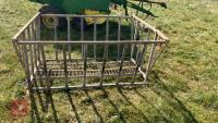 CRADLE BALE FEEDER - 3