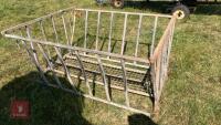 CRADLE BALE FEEDER - 5