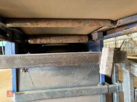 TONG BOX FILLER - 13