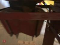 TONG BAG WEIGHER (S/R) - 7