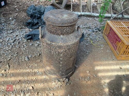 SMALL MILK CHURN