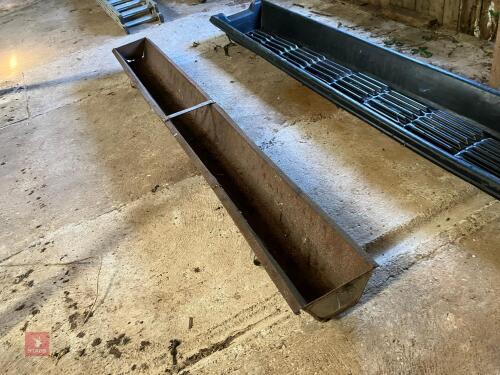 7' 10'' GROUND FEED TROUGH
