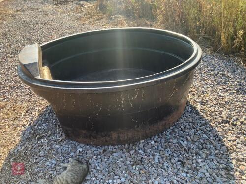PLASTIC WATER TROUGH