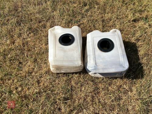 2 MOLLASES FEEDERS