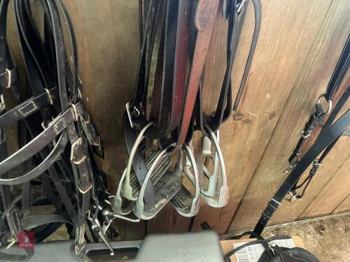 SELECTION OF STIRRUPS AND LEATHERS